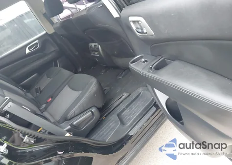 2018 Nissan Pathfinder S z USA, uszkodzony, nr VIN 5N1DR2MN5JC660698